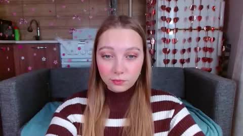 love bella  online show from February 3, 12:20 am