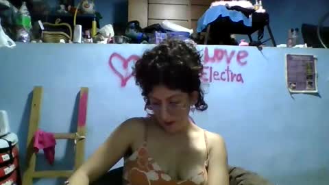 love_electra online show from November 12, 1:50 am