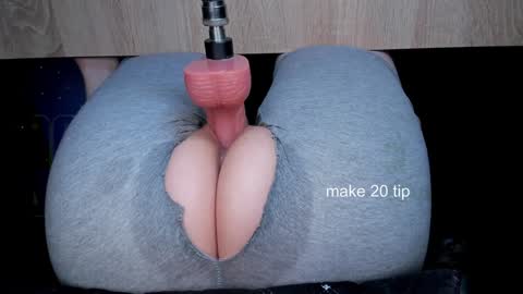 Kira online show from December 8, 2:09 pm