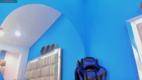 Melany  online show from April 1, 12:39 pm