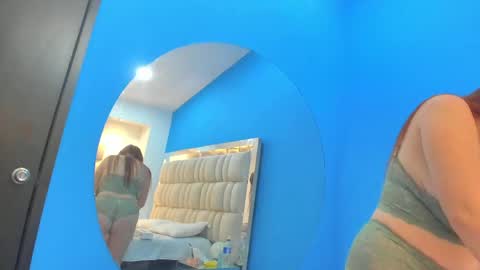 Melany  online show from May 7, 12:43 pm