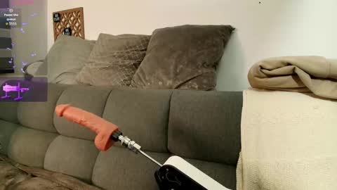 Sharol Leon online show from November 9, 4:00 am