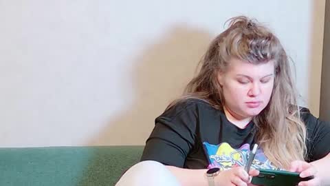 Snapshot of love_wiggy18 chatting on January 17, 10:55 am Ally online show from January 17, 10:55 am