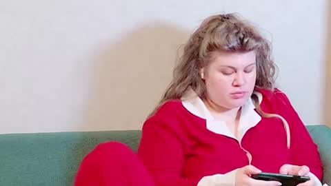 Snapshot of love_wiggy18 chatting on February 14, 11:10 am Ally online show from February 14, 11:10 am