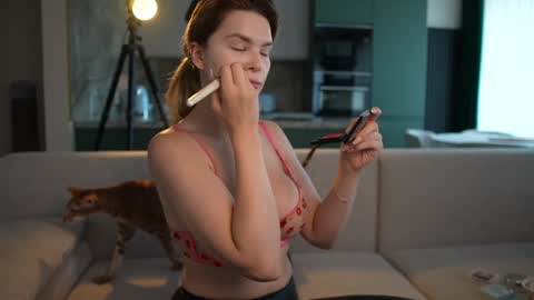 Snapshot of love_you_to123 chatting on September 30, 9:14 am love you to123 online show from September 30, 9:14 am