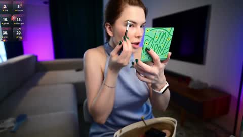 Snapshot of love_you_to123 chatting on February 5, 7:57 am love you to123 online show from February 5, 7:57 am