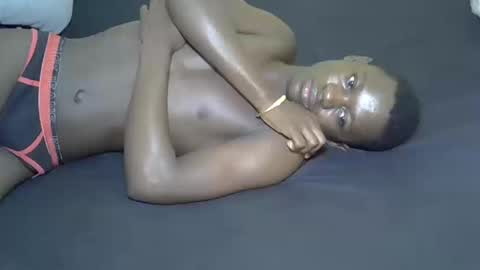 Snapshot of lovebirds254 chatting on March 12, 12:11 pm Amo and Ash online show from March 12, 12:11 pm