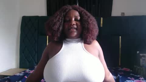 mila online show from November 1, 11:45 am