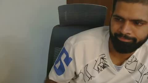 Snapshot of lovehairyindian chatting on June 20, 2:20 pm Indian hairy online show from June 20, 2:20 pm