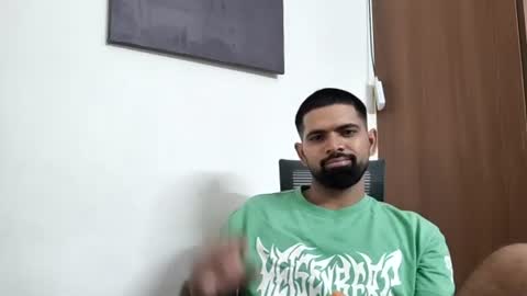 Snapshot of lovehairyindian chatting on July 3, 10:32 am Indian hairy online show from July 3, 10:32 am