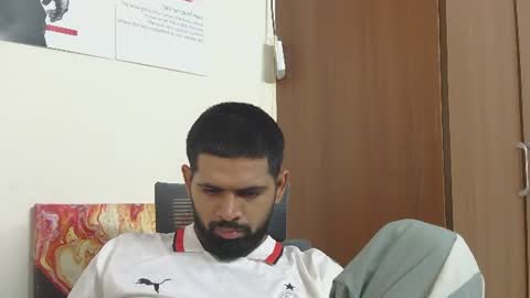 Snapshot of lovehairyindian chatting on July 18, 12:26 am Indian hairy online show from July 18, 12:26 am
