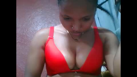 loveinlife750427 online show from October 13, 5:35 pm