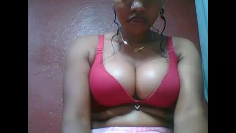 loveinlife750427 online show from November 27, 5:42 am