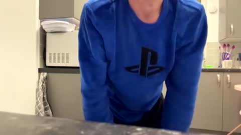 Snapshot of loveit23456 chatting on November 21, 1:37 am getnaked123 online show from November 21, 1:37 am