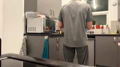 Snapshot of loveit23456 chatting on February 11, 1:32 am getnaked123 online show from February 11, 1:32 am