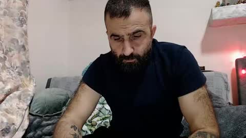 Snapshot of loveivat80 chatting on December 2, 6:54 pm loveivat80 online show from December 2, 6:54 pm