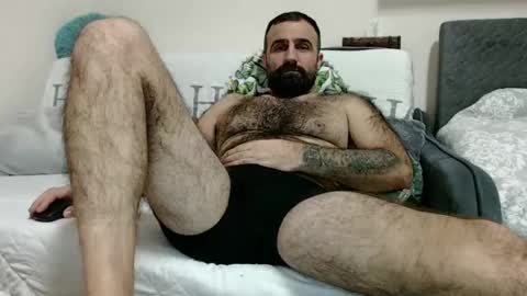 Snapshot of loveivat80 chatting on December 21, 5:18 pm loveivat80 online show from December 21, 5:18 pm