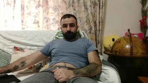 Snapshot of loveivat80 chatting on January 25, 7:38 am loveivat80 online show from January 25, 7:38 am