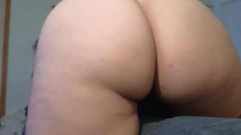 Snapshot of lovelace390 chatting on January 12, 7:57 am Amber online show from January 12, 7:57 am