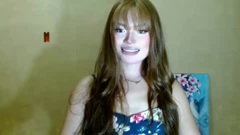 lovelily_xoxo online show from February 14, 9:39 am