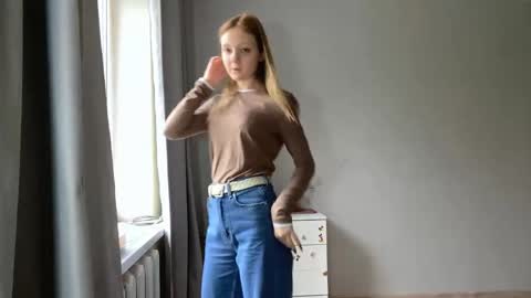 Ella online show from November 5, 6:13 am