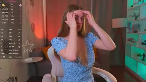 Laura online show from May 18, 12:00 pm