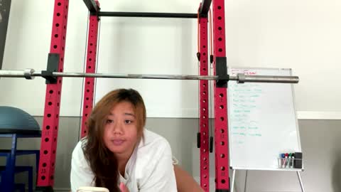 Snapshot of lovellly_ chatting on October 4, 7:12 pm Love online show from October 4, 7:12 pm