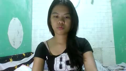 lovellypussy4u online show from February 19, 7:59 am