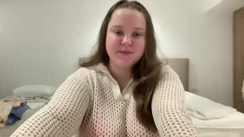 Snapshot of lovely___alice chatting on September 11, 6:19 pm Alice online show from September 11, 6:19 pm