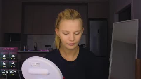 Jenny online show from May 17, 1:58 am