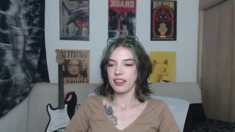 Snapshot of lovely_cass chatting on February 11, 2:14 am Cassie online show from February 11, 2:14 am