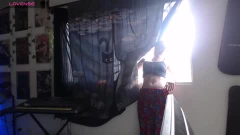 Snapshot of lovely_cass chatting on February 13, 8:27 pm Cassie online show from February 13, 8:27 pm