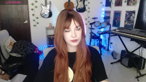 Cassie online show from February 15, 7:32 pm