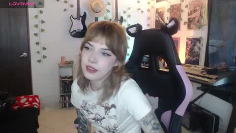 Cassie online show from March 11, 5:02 am