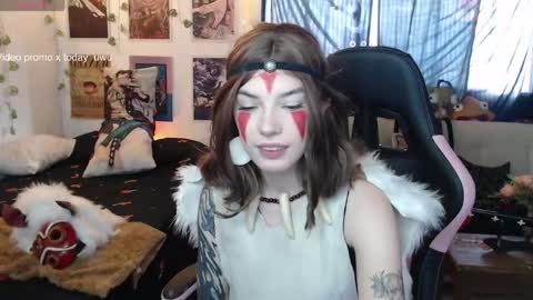 Cassie online show from May 10, 3:50 pm