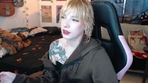 Cassie online show from May 14, 10:16 pm