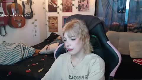 Cassie online show from May 24, 10:59 pm