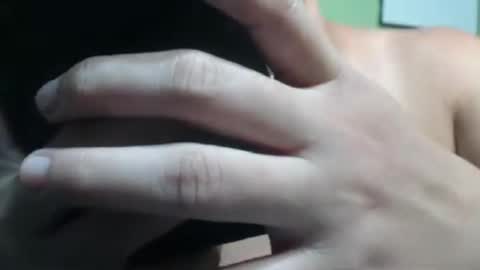 Snapshot of lovely_chicky06 chatting on March 5, 11:28 am hearty2 Hey guys Im Jess online show from March 5, 11:28 am