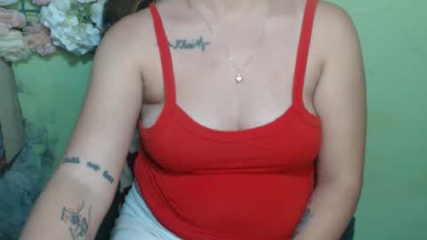 Snapshot of lovely_chicky06 chatting on March 21, 7:24 am hearty2 Hey guys Im Jess online show from March 21, 7:24 am