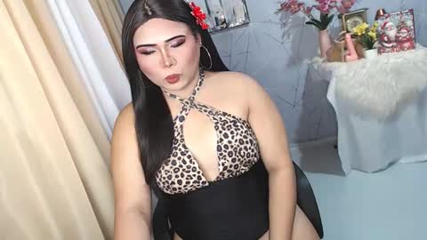 Lovely Dale online show from December 23, 3:26 am