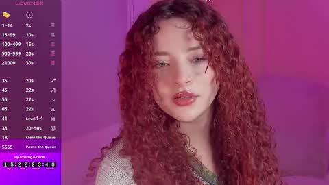 Emma online show from November 6, 2:40 pm