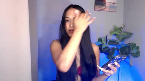 lovely_felicity online show from September 17, 7:32 am