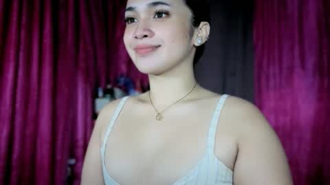 LOVE online show from May 10, 4:34 pm
