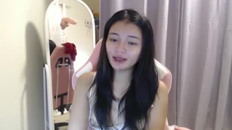 Snapshot of lovely_laura09 chatting on October 2, 7:21 pm Lovely Laura online show from October 2, 7:21 pm