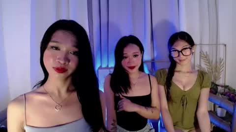 lovely_lianne online show from May 11, 4:48 pm