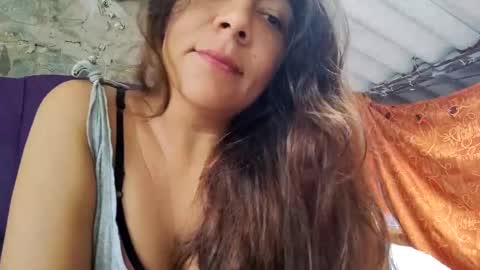 Maya online show from November 17, 3:18 pm