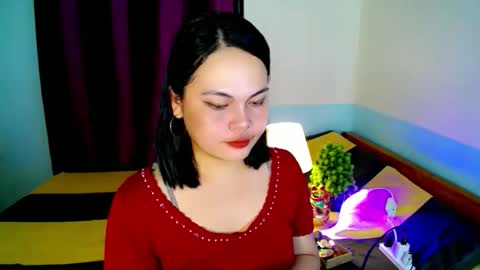 lovely_mara69x online show from October 27, 6:45 pm