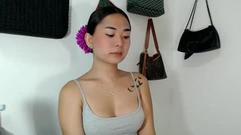 Maria online show from March 7, 3:42 pm