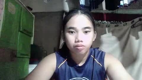 Snapshot of lovely_marie572336 chatting on February 4, 2:01 pm lovely_marie572336 online show from February 4, 2:01 pm