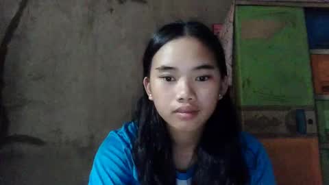 Snapshot of lovely_marie572336 chatting on April 2, 2:15 pm lovely_marie572336 online show from April 2, 2:15 pm